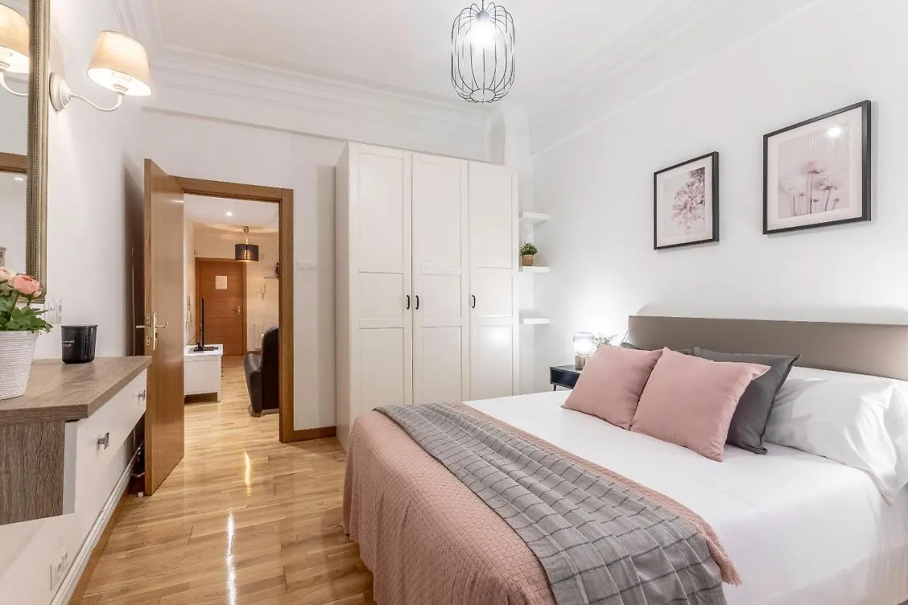 Espacioso Y Acogedor En El Centro Azkuna Bilbao Apartment